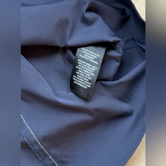 Lafayette 148 New York Shirt Womens 10 Petite Blue Tailored Collar Button Down - Picture 7 of 8